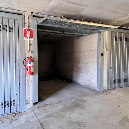 Апартаменты Casa Paola Con Garage