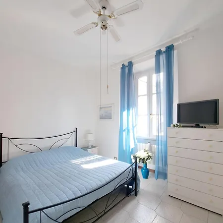 Апартаменты Casa Paola Con Garage Комо