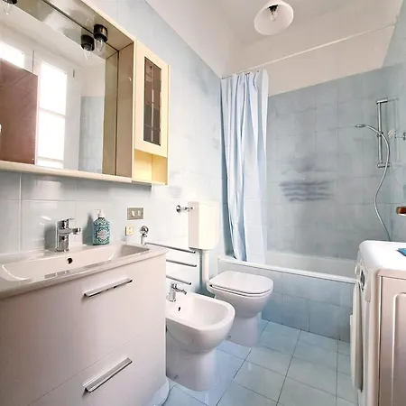 Апартаменты Casa Paola Con Garage Комо